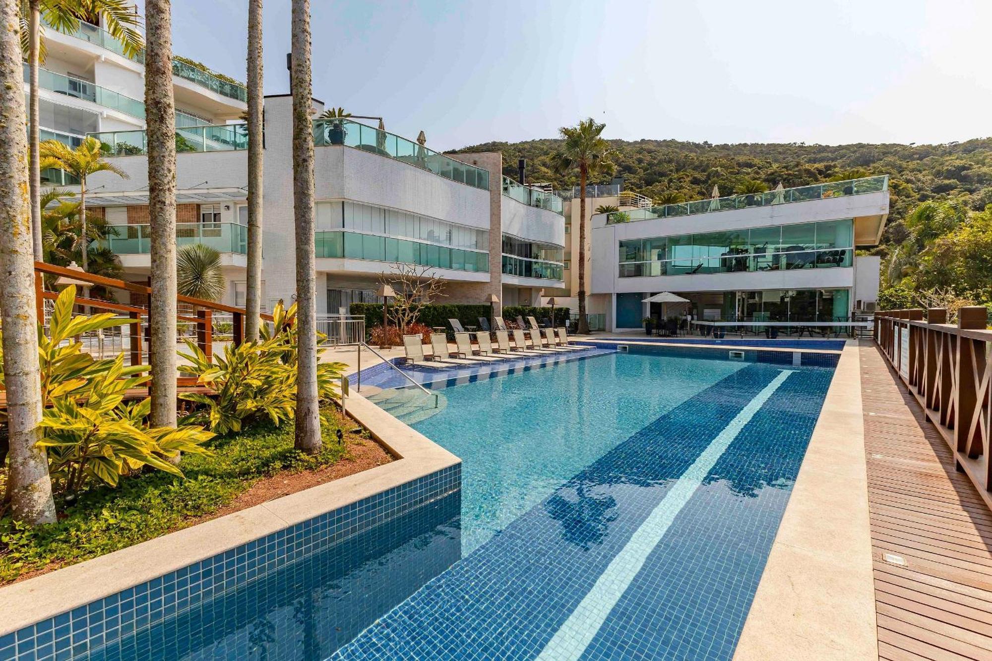 Varandas Do Atlantico - Confortavel Apto Em Condominio Pe Na Areia Bombinhas Exterior photo